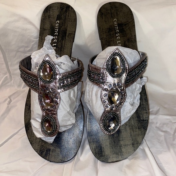 CHINESE LAUNDRY Z-Charleston Jeweled thong sandal - Picture 2 of 5